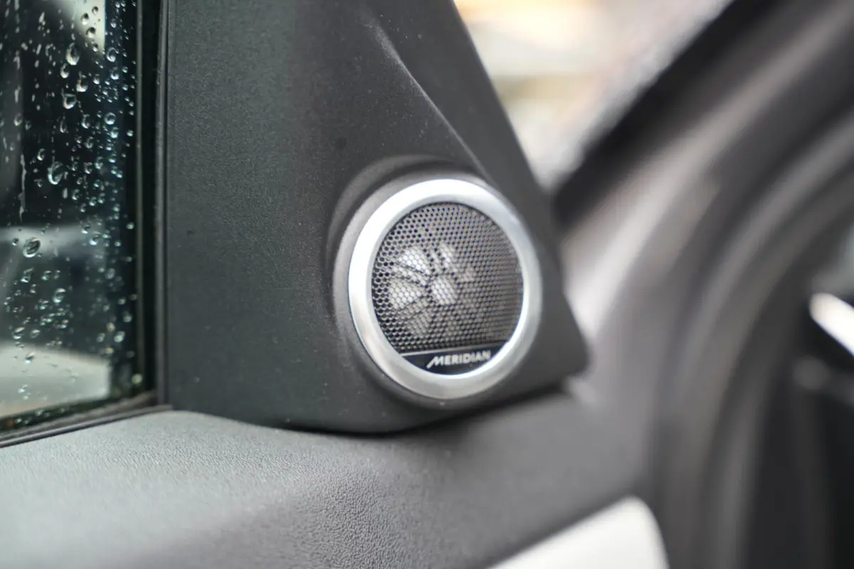 2.0 P200 AWD R-Dynamic S Open Panoramadak Meridian Matrix LED Leer