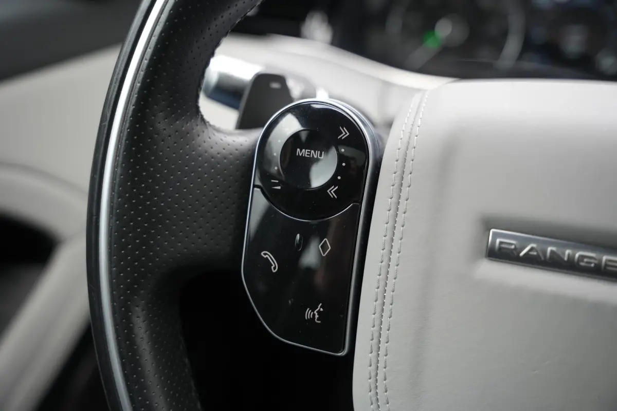 2.0 P200 AWD R-Dynamic S Open Panoramadak Meridian Matrix LED Leer