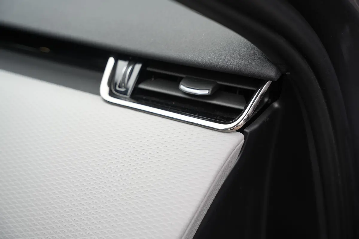 2.0 P200 AWD R-Dynamic S Open Panoramadak Meridian Matrix LED Leer