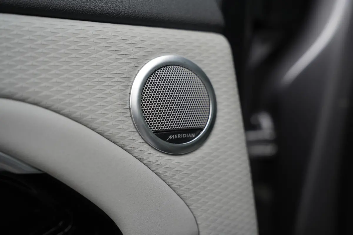 2.0 P200 AWD R-Dynamic S Open Panoramadak Meridian Matrix LED Leer