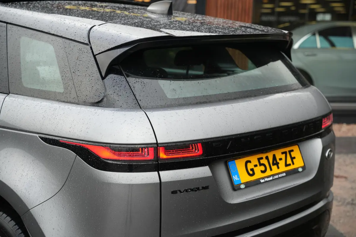 2.0 P200 AWD R-Dynamic S Open Panoramadak Meridian Matrix LED Leer