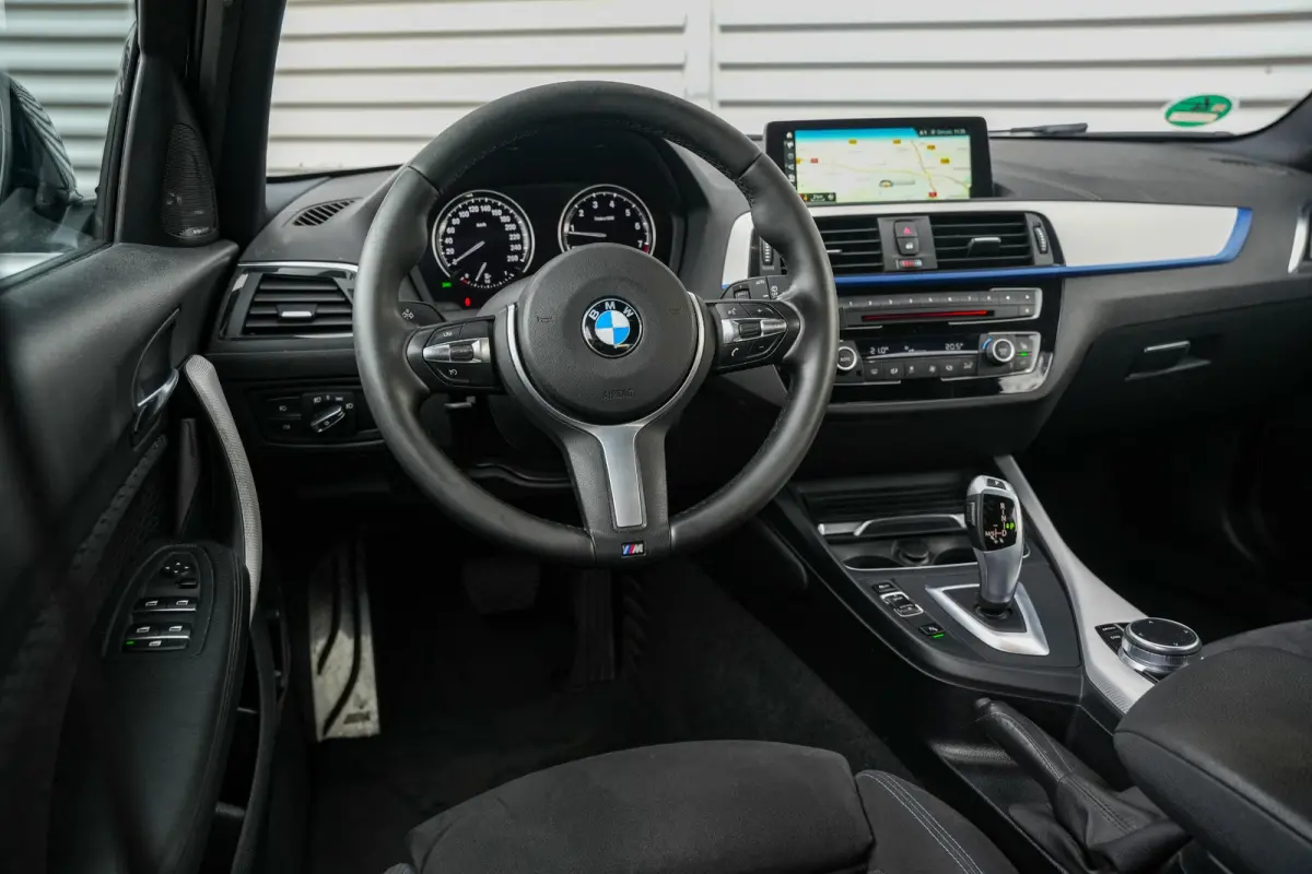 125i Edition M Sport Shadow High Executive