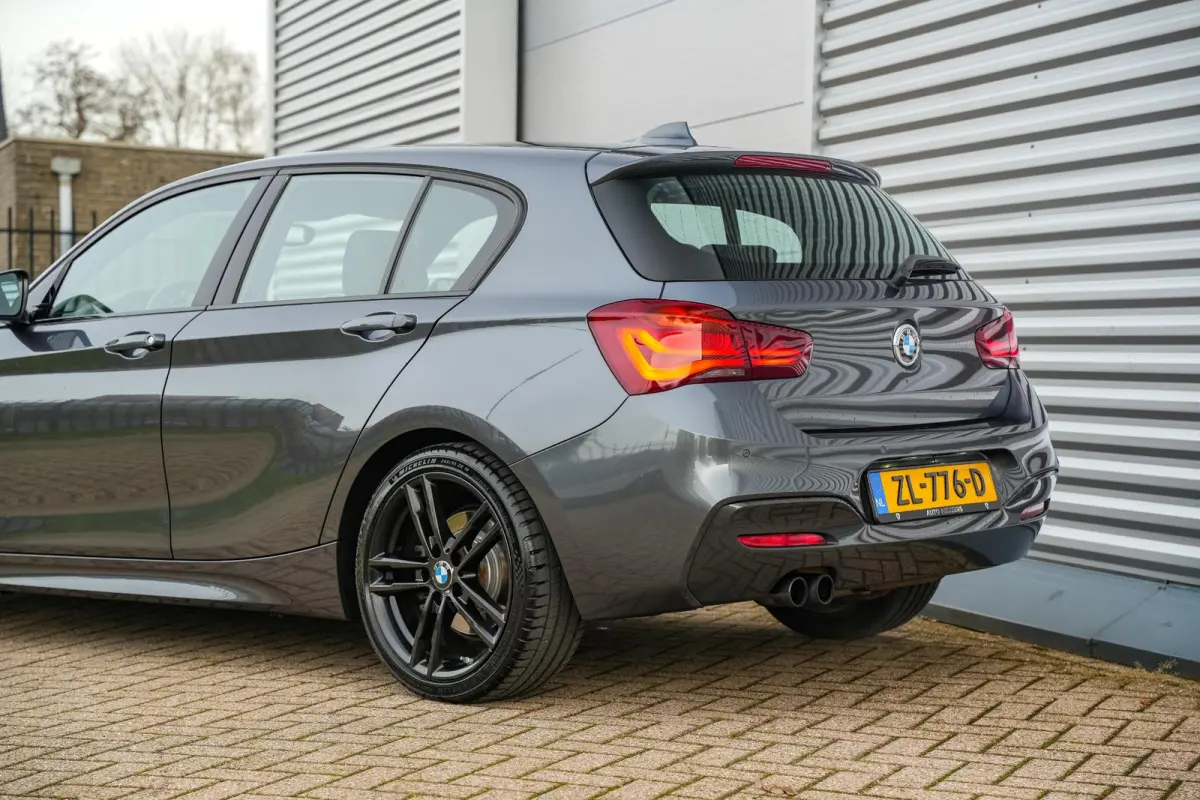 125i Edition M Sport Shadow High Executive