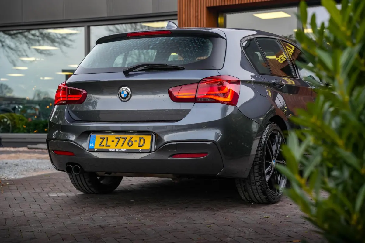 125i Edition M Sport Shadow High Executive