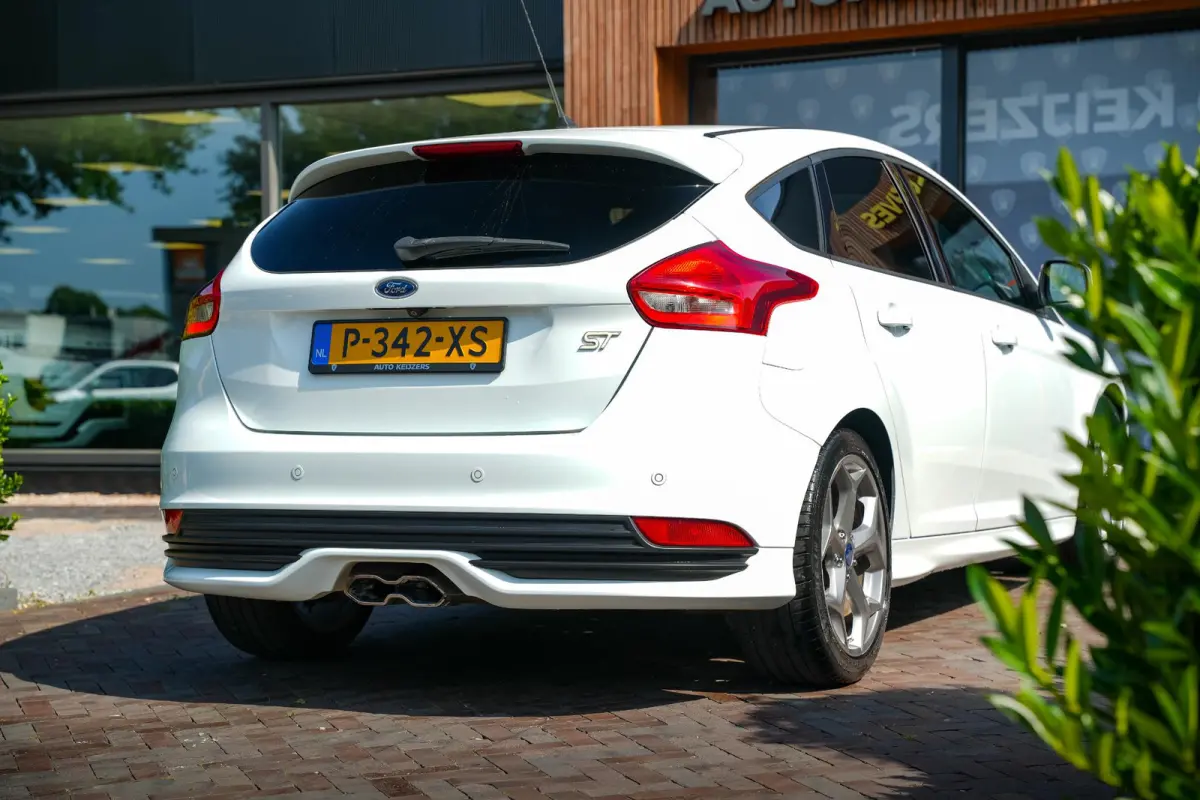 2.0 ST-3 250 pk Keyless Stuurverw. Cruise Clima 18''LM