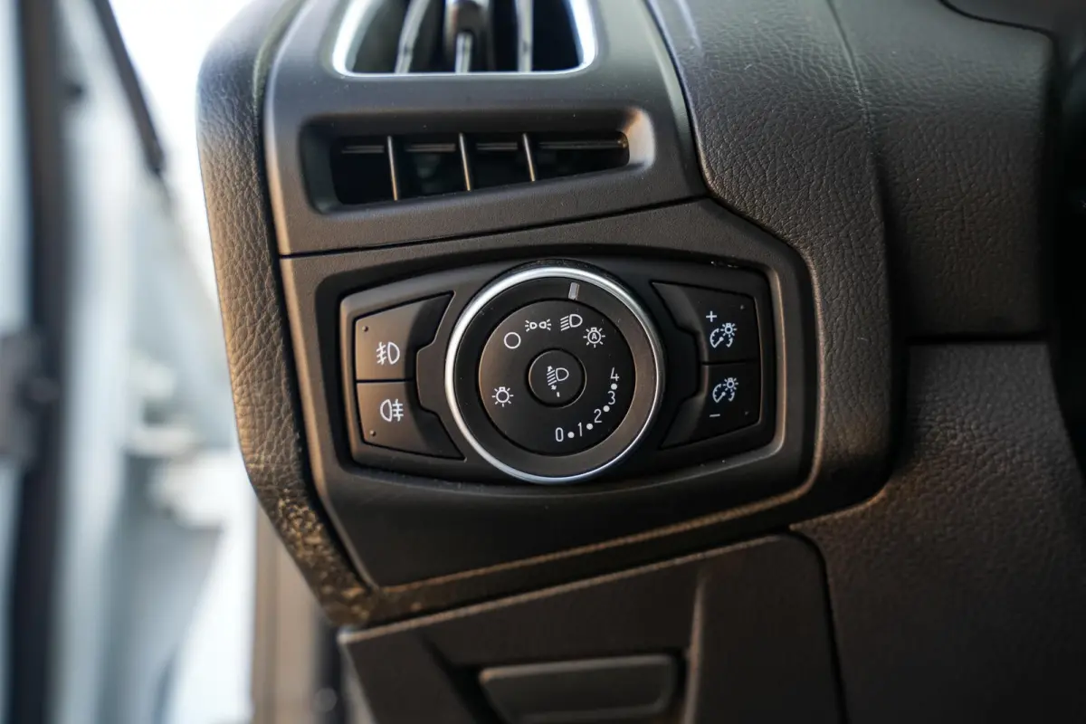 2.0 ST-3 250 pk Keyless Stuurverw. Cruise Clima 18''LM