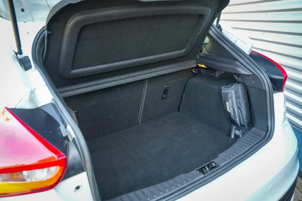 2.0 ST-3 250 pk Keyless Stuurverw. Cruise Clima 18''LM