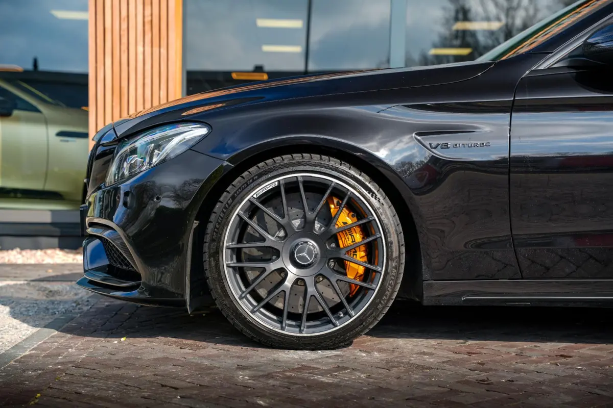 AMG 63 S Burmester Panodak Keramisch Brabus Memory HUD Keyless