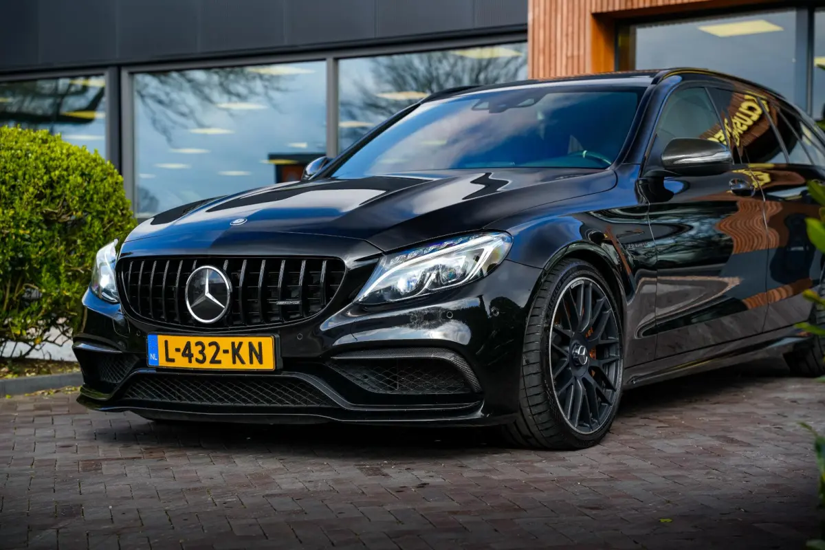 AMG 63 S Burmester Panodak Keramisch Brabus Memory HUD Keyless