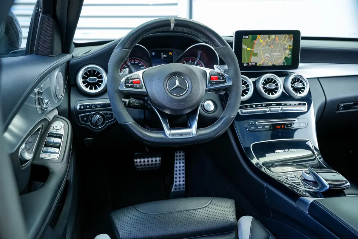 AMG 63 S Burmester Panodak Keramisch Brabus Memory HUD Keyless
