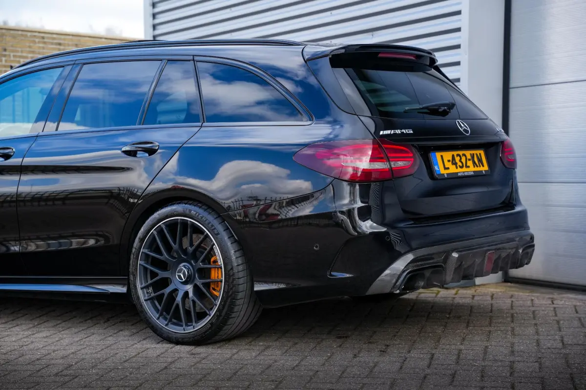 AMG 63 S Burmester Panodak Keramisch Brabus Memory HUD Keyless