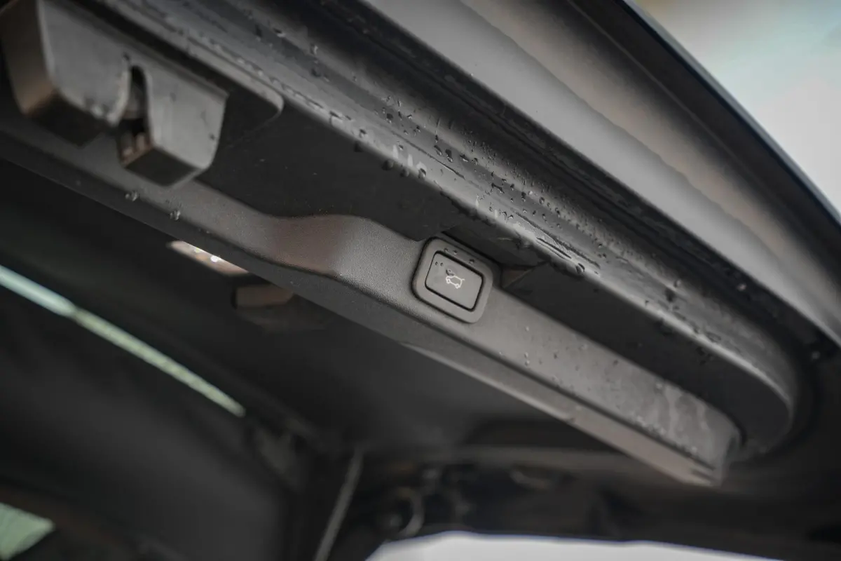 3.0 SDV6 HSE Luxury Leer Cruise Navigatie Camera Stoelverw. Keyless Stuurverw.