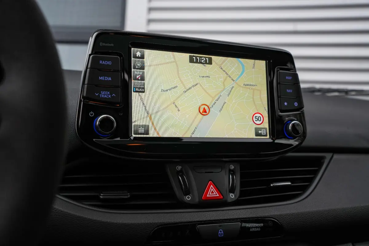 2.0 T-GDI N1 Panodak Pops And Bangs Navigatie Camera Stoelverw. Alcantara Keyless Stoel Stuurverw.