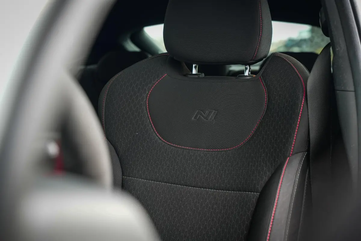 2.0 T-GDI N1 Panodak Pops And Bangs Navigatie Camera Stoelverw. Alcantara Keyless Stoel Stuurverw.