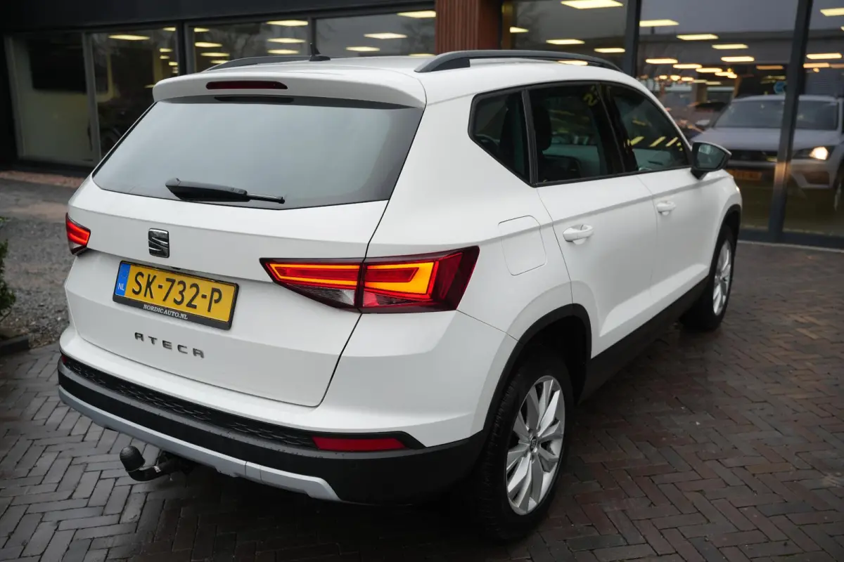 1.4 EcoTSI Style Ecc Navi LMV trekhaak camera cruise CarPlay