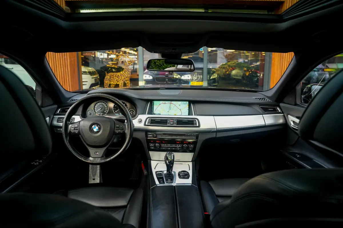 740i ActiveHybrid High Executive M Pakket Panodak Memory 360 Camera Dode Hoek Stoelverw. Leer