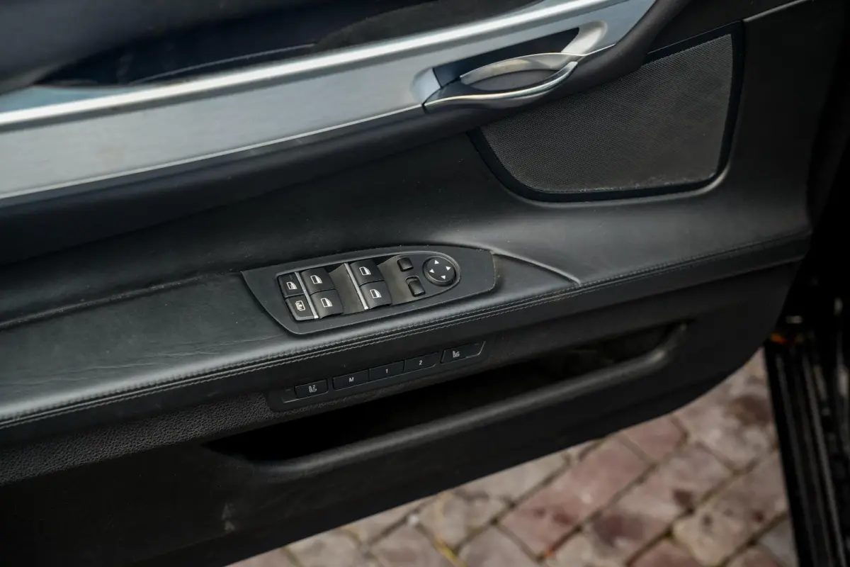 740i ActiveHybrid High Executive M Pakket Panodak Memory 360 Camera Dode Hoek Stoelverw. Leer