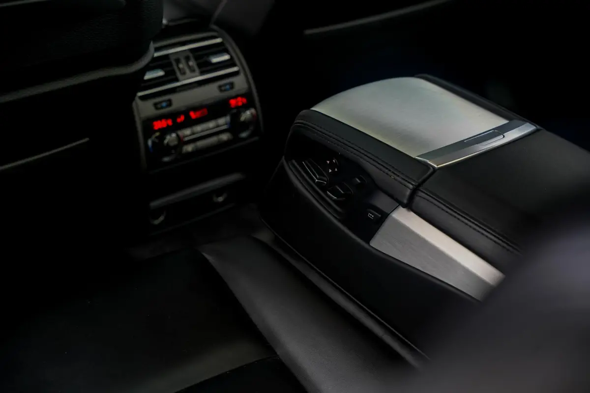 740i ActiveHybrid High Executive M Pakket Panodak Memory 360 Camera Dode Hoek Stoelverw. Leer