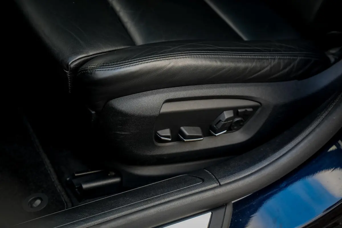 740i ActiveHybrid High Executive M Pakket Panodak Memory 360 Camera Dode Hoek Stoelverw. Leer