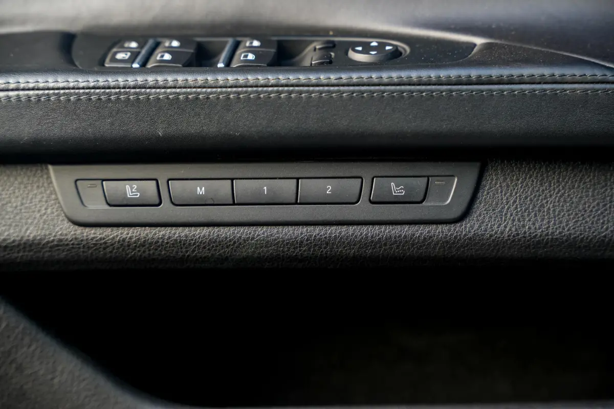 740i ActiveHybrid High Executive M Pakket Panodak Memory 360 Camera Dode Hoek Stoelverw. Leer