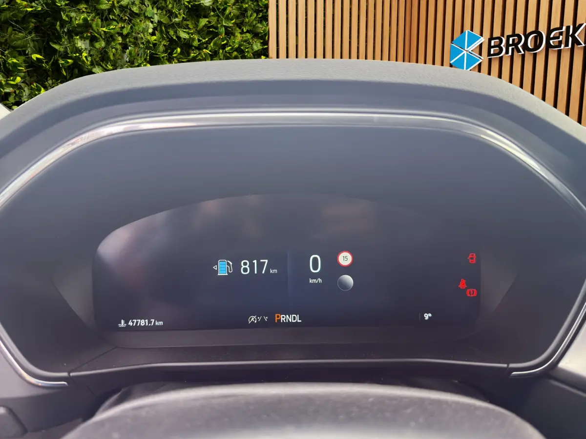 1.0 EcoBoost Hybrid Titanium X | Adapt. Cruise | B&O | AGR-stoel | Stoel-stuurverw. | Blis | Draadloos Apple Carplay