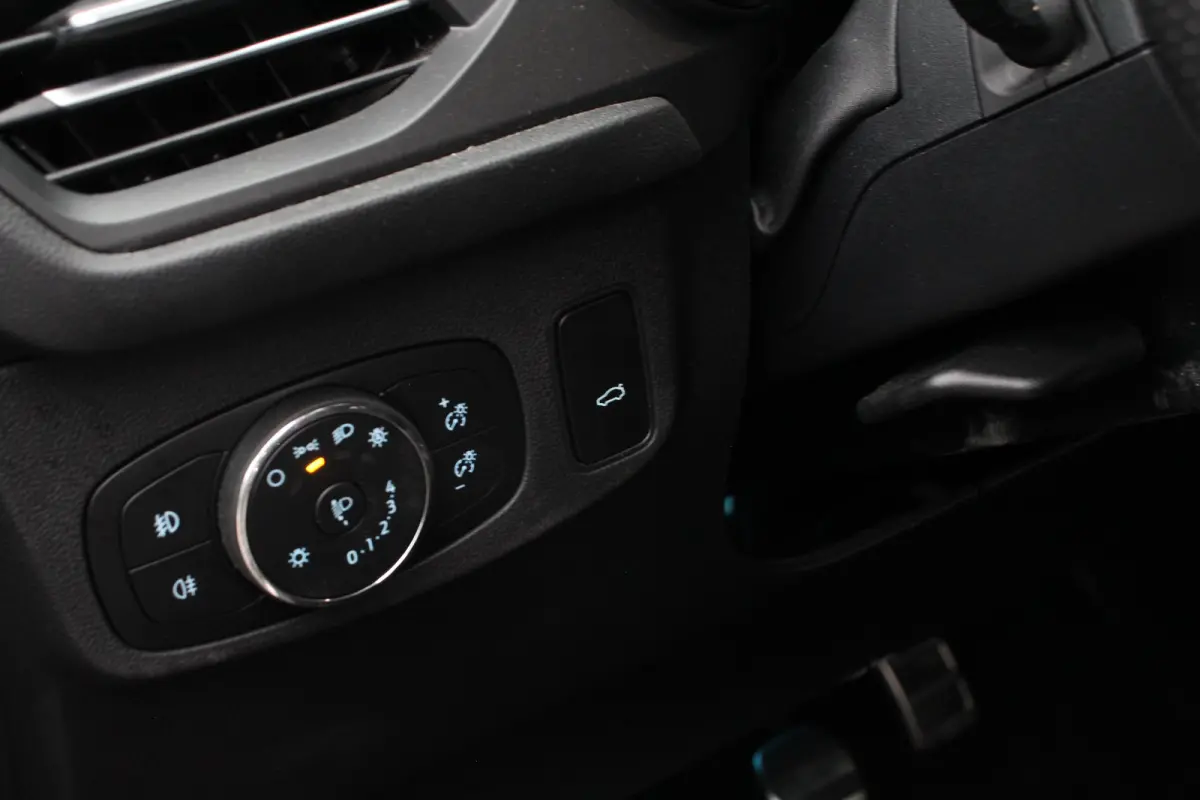 1.0 EcoBoost Hybrid ST Line X | VOL! | PANO DAK | AGR ZETEL | B&O AUDIO | ADAPTIVE CRUISE | CAMERA | STOEL + STUURVERWARMING