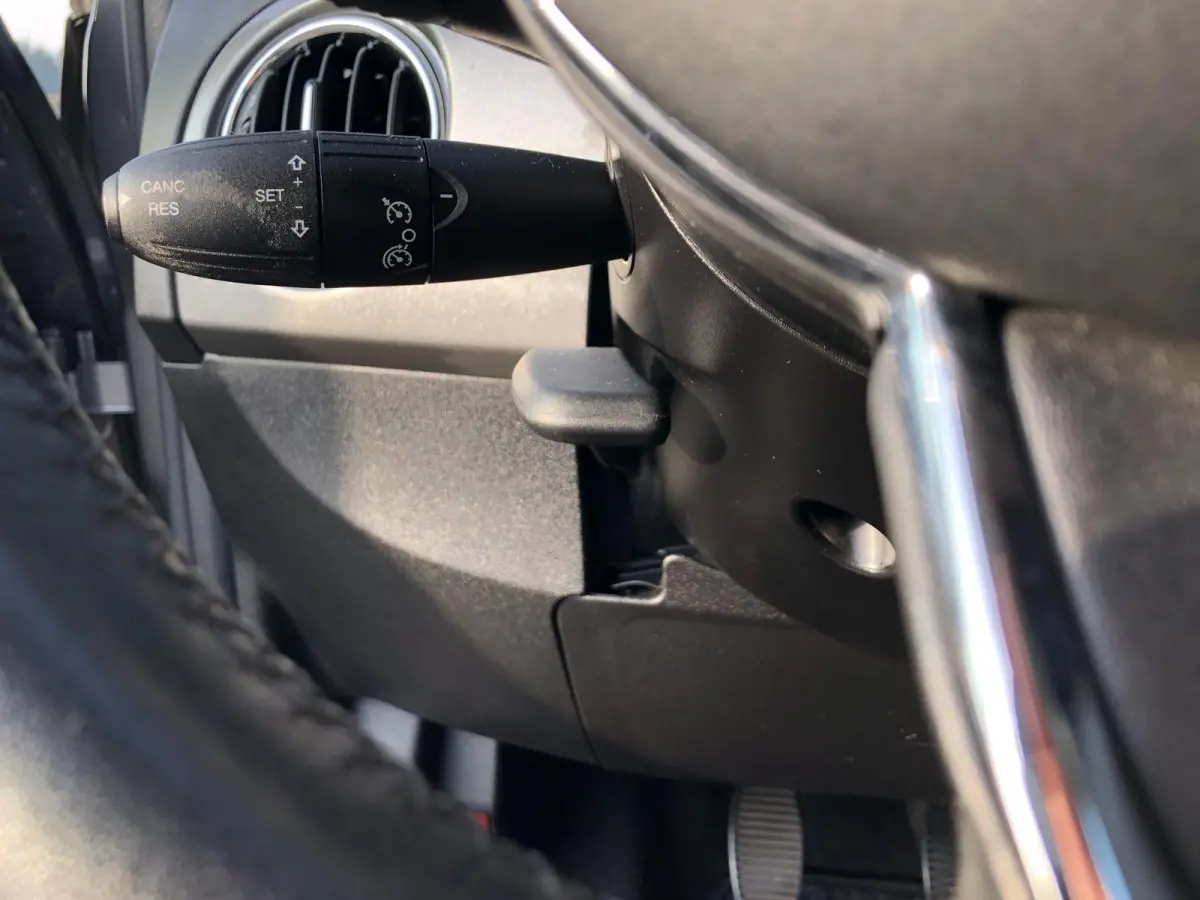 TwinAir Turbo Young AIRCO|BLUETOOTH|15"|CRUISE CONTROL