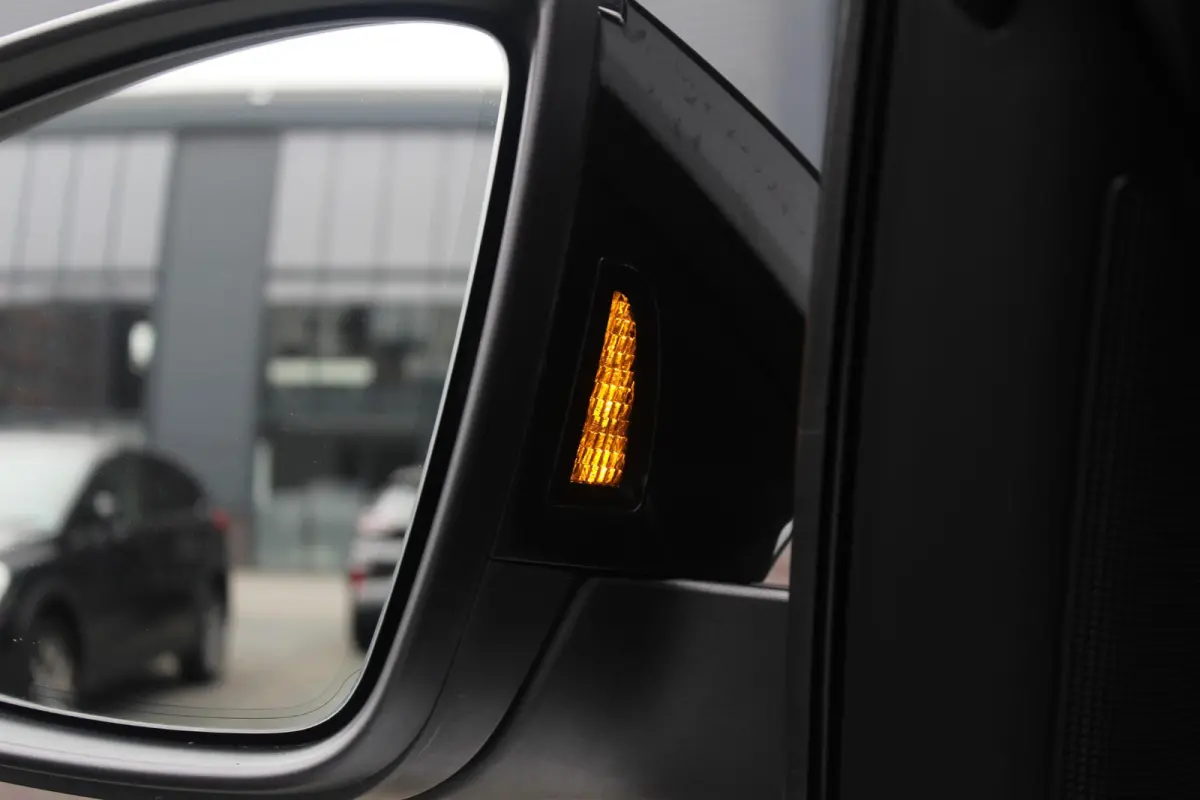 2.0 TSI 4x4 Sportline Business | Panoramadak | Trekhaak | stuur en stoelverwarming | Bomvol