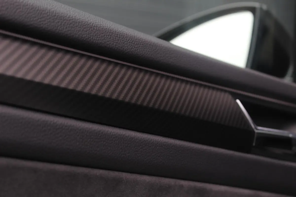 2.0 TSI 4x4 Sportline Business | Panoramadak | Trekhaak | stuur en stoelverwarming | Bomvol