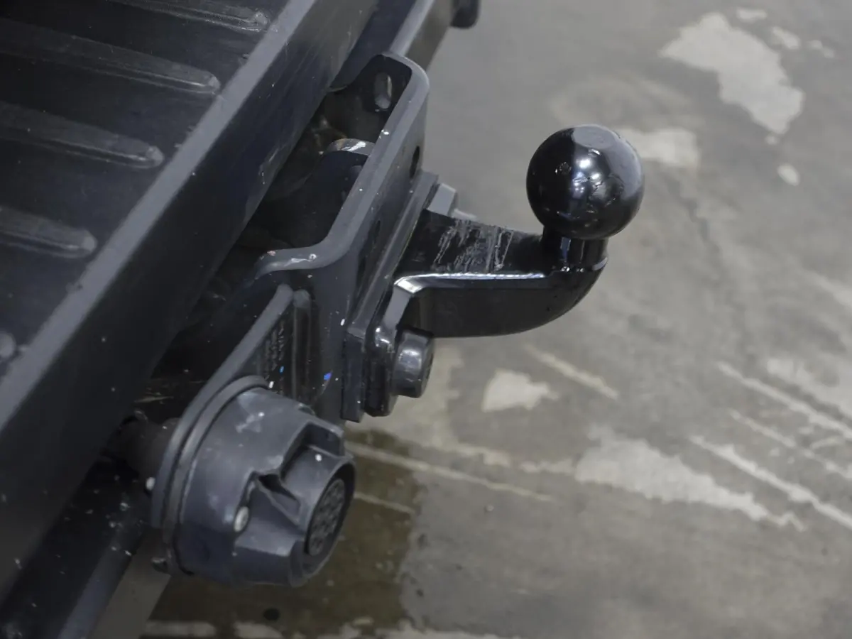 330 2.0 TDCI L3H2 Trend Automaat Airco Trekhaak Cruise Control