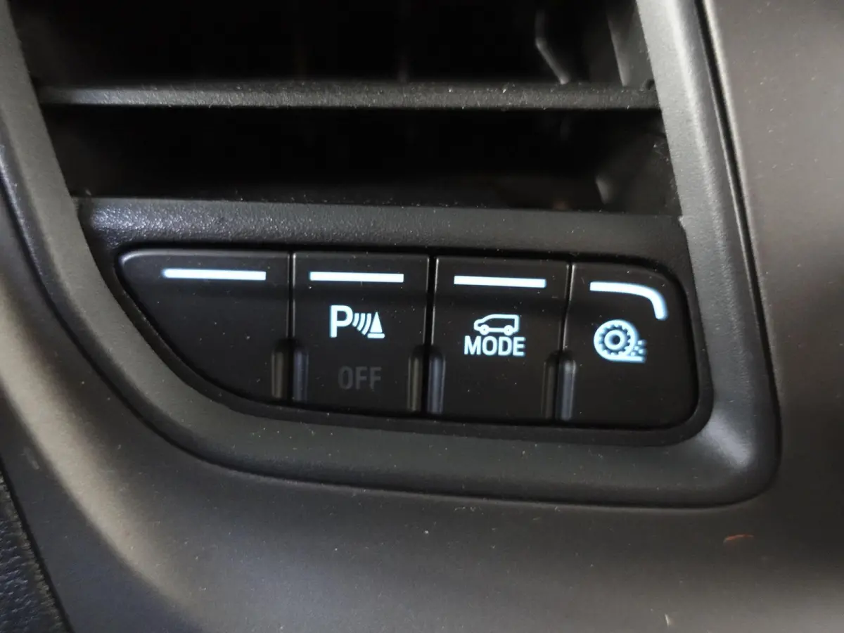 330 2.0 TDCI L3H2 Trend Automaat Airco Trekhaak Cruise Control