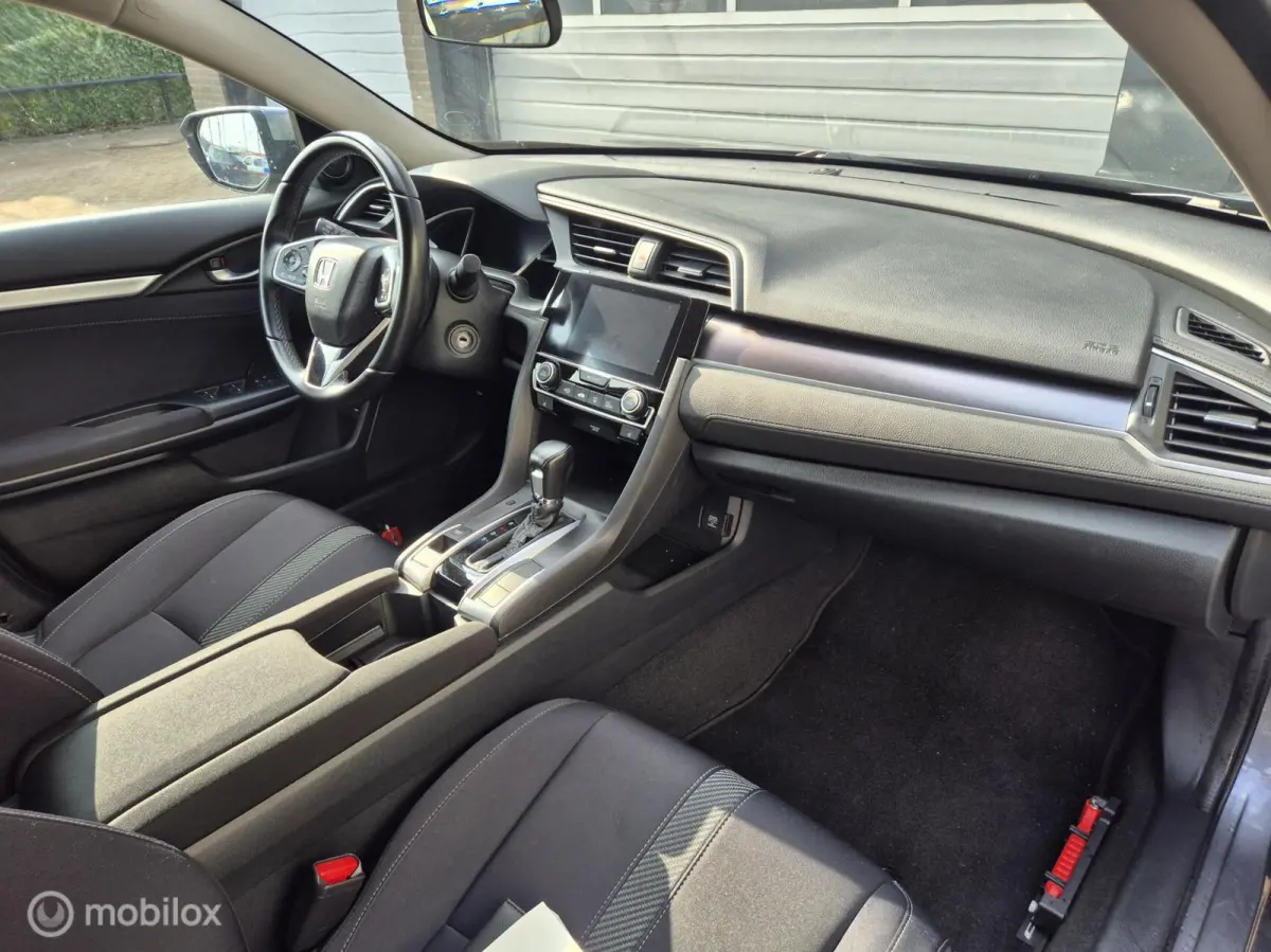 1.5 i-VTEC Elegance 69000KM NAP!