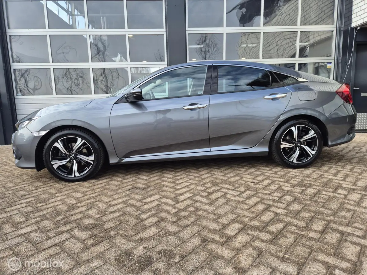 1.5 i-VTEC Elegance 69000KM NAP!