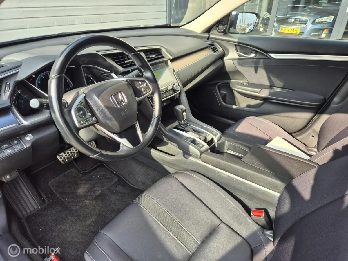 1.5 i-VTEC Elegance 69000KM NAP!