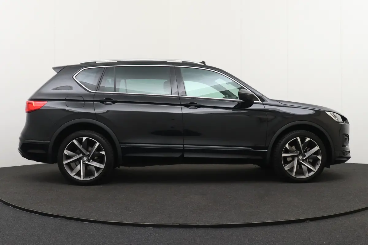 1.4 TSI PHEV FR-Sport Pano-dak Leder Elek.Trekhaak Dodehoek Camera