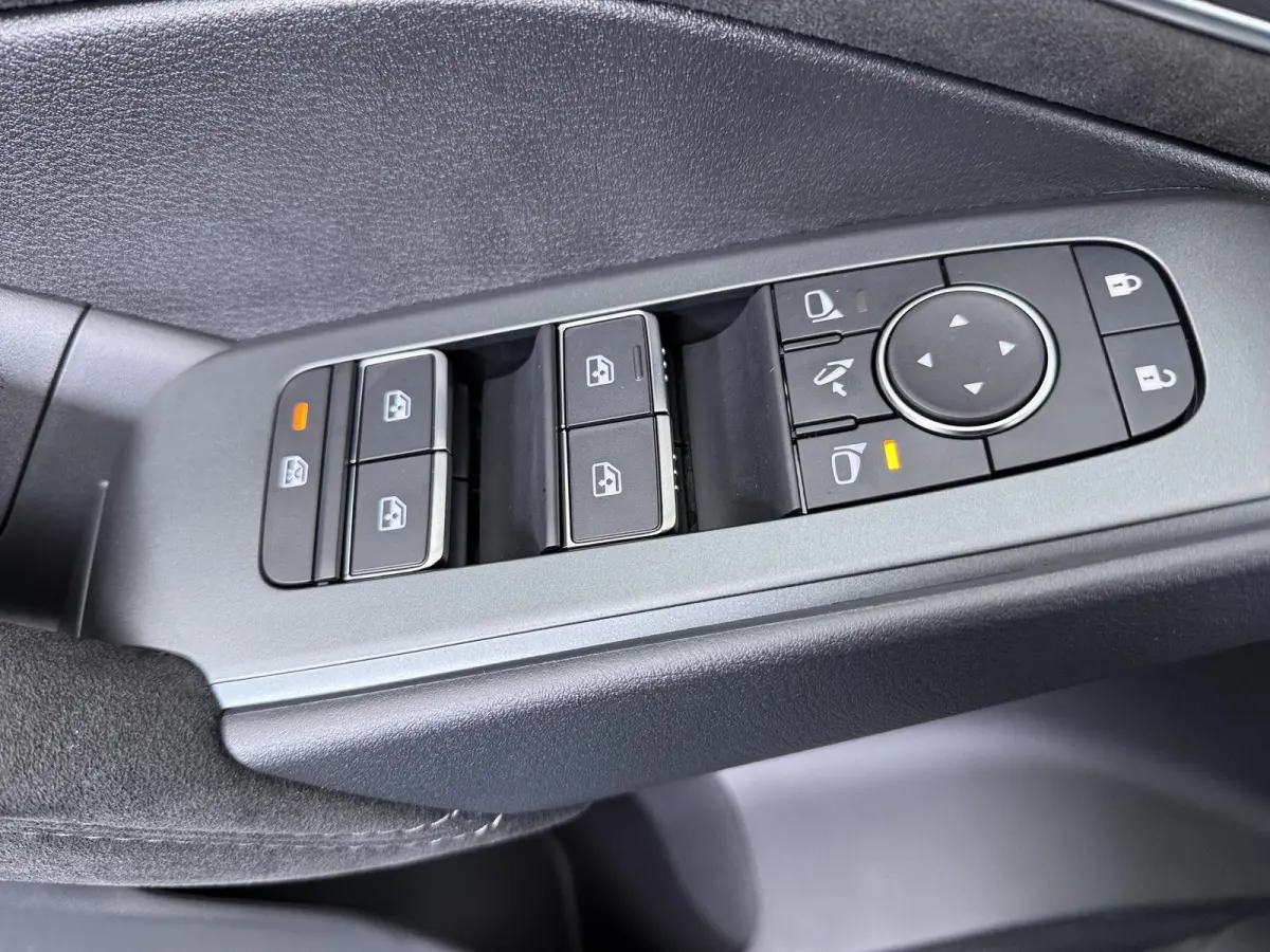 1.3 MHEV Xtronic Tekna Plus Pro-Pilot | Google | 1800kg Geremd
