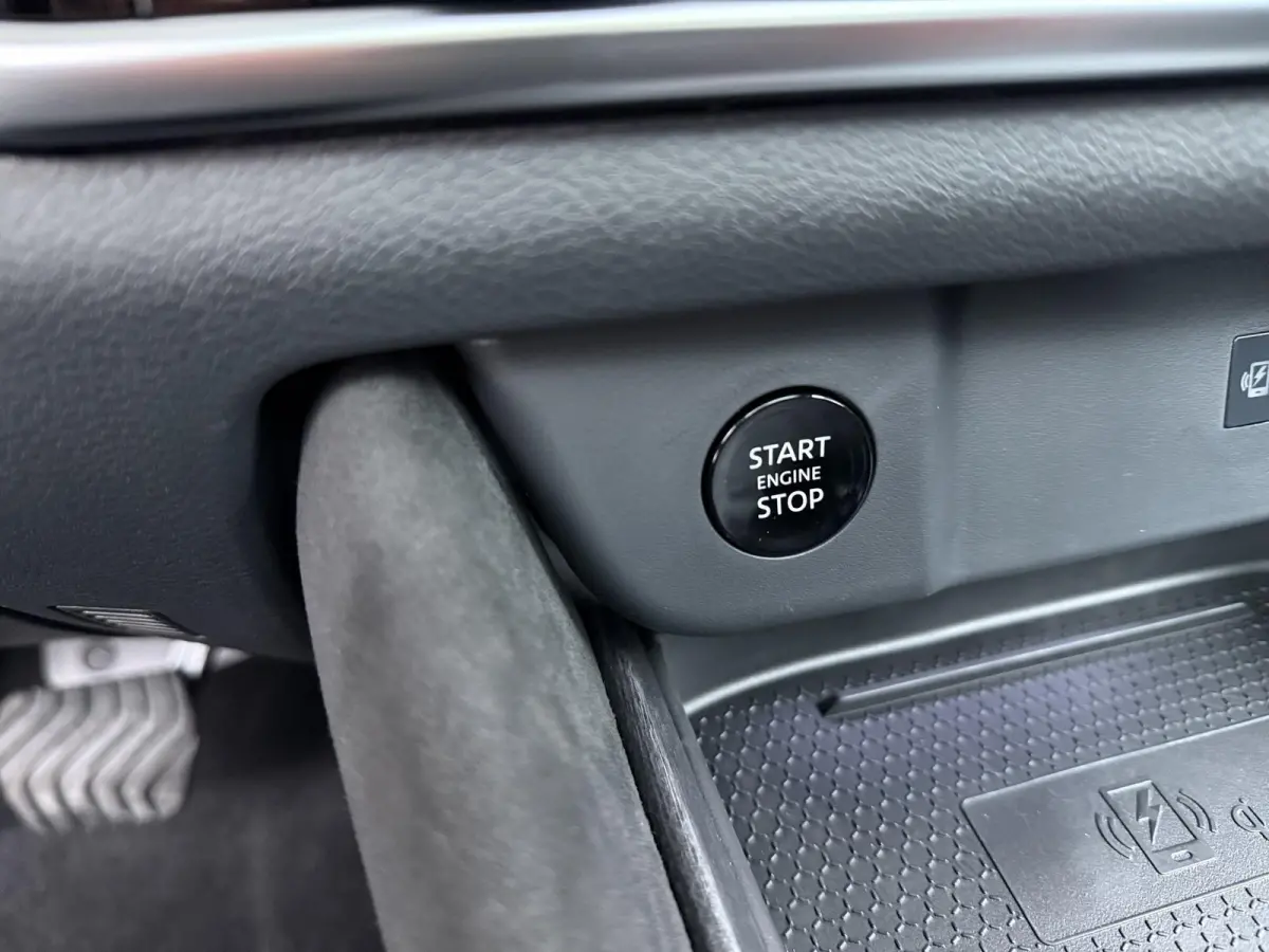 1.3 MHEV Xtronic Tekna Plus Pro-Pilot | Google | 1800kg Geremd