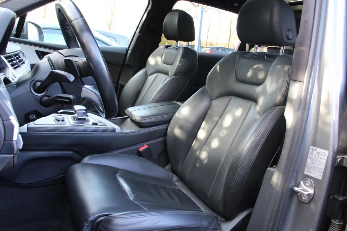 3.0 TDI e-tron quattro Sport | PANODAK | NIGHT VISION | ELEKTR. TREKHAAK | ELEKTR STOEL INCL MEMORY | STOELVERWARMING V+A | DODE HOEK | ALL SEASON | LED | LEDER