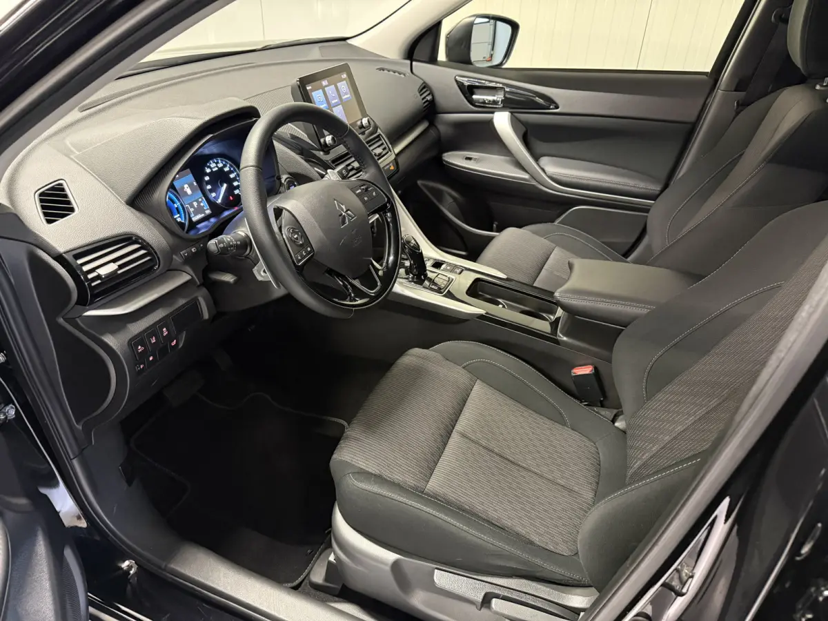 2.4 PHEV Camera/Apple/Android