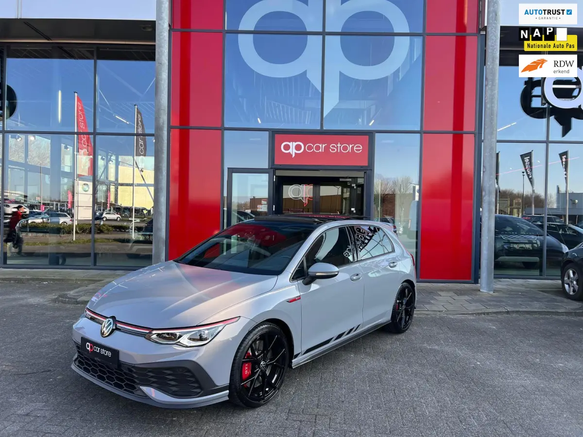 2.0 TSI GTI Clubsport Panorama Carplay LED