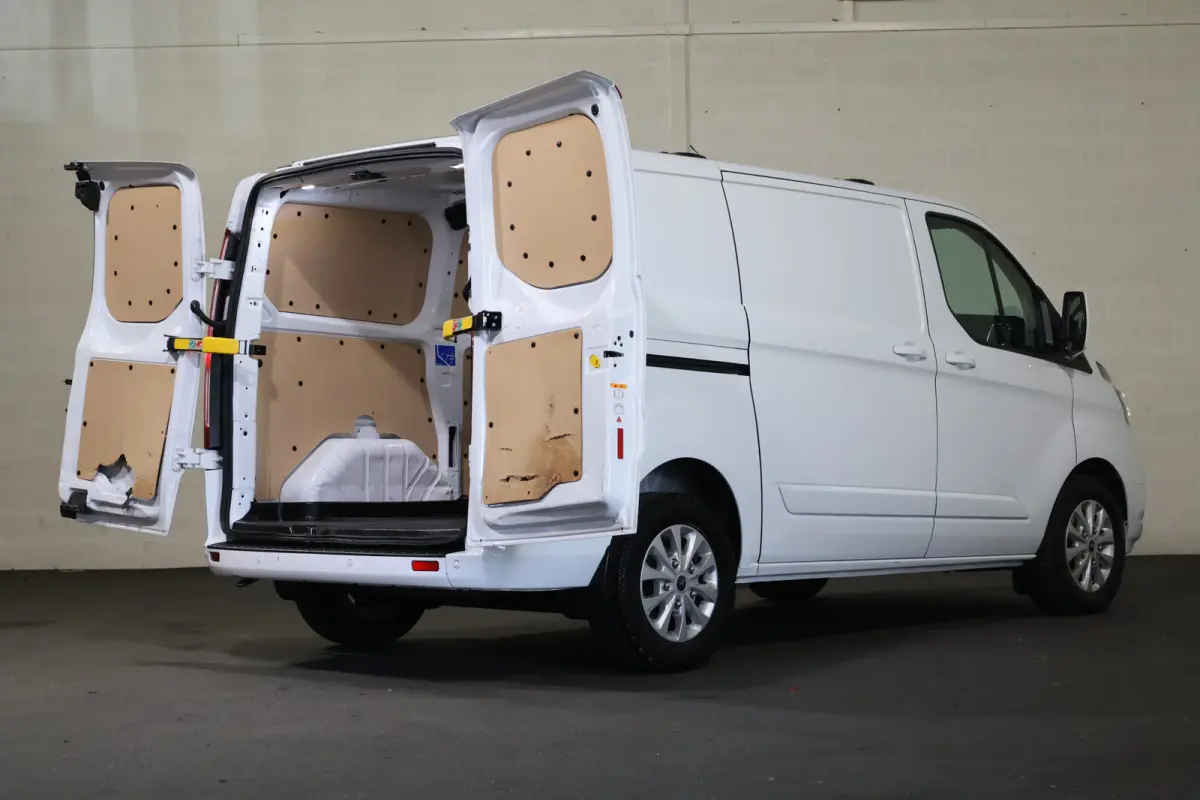 2.0 TDCI 130pk L1 H1 Limited Automaat
