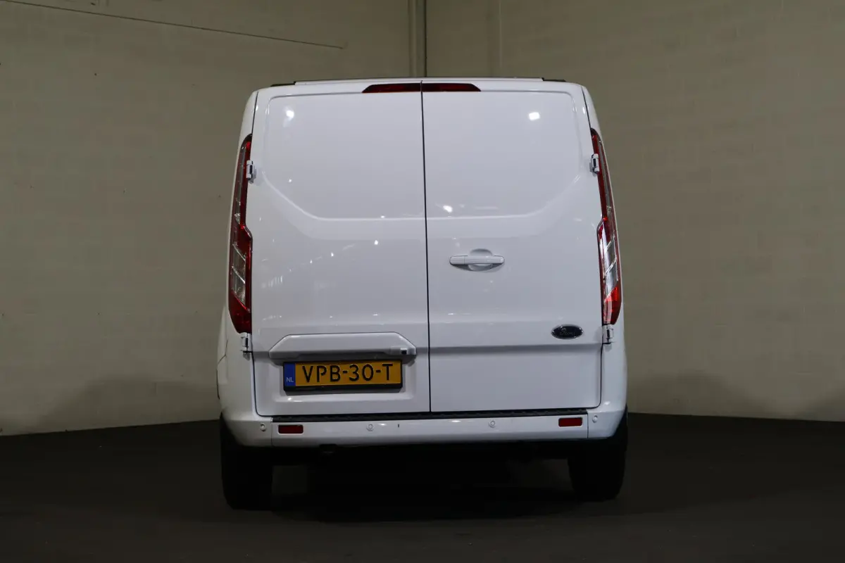 2.0 TDCI 130pk L1 H1 Limited Automaat