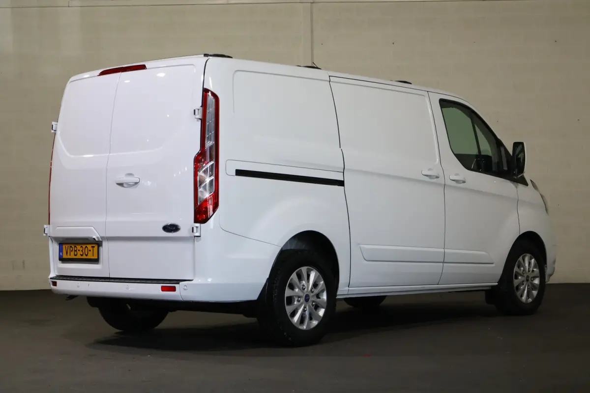 2.0 TDCI 130pk L1 H1 Limited Automaat