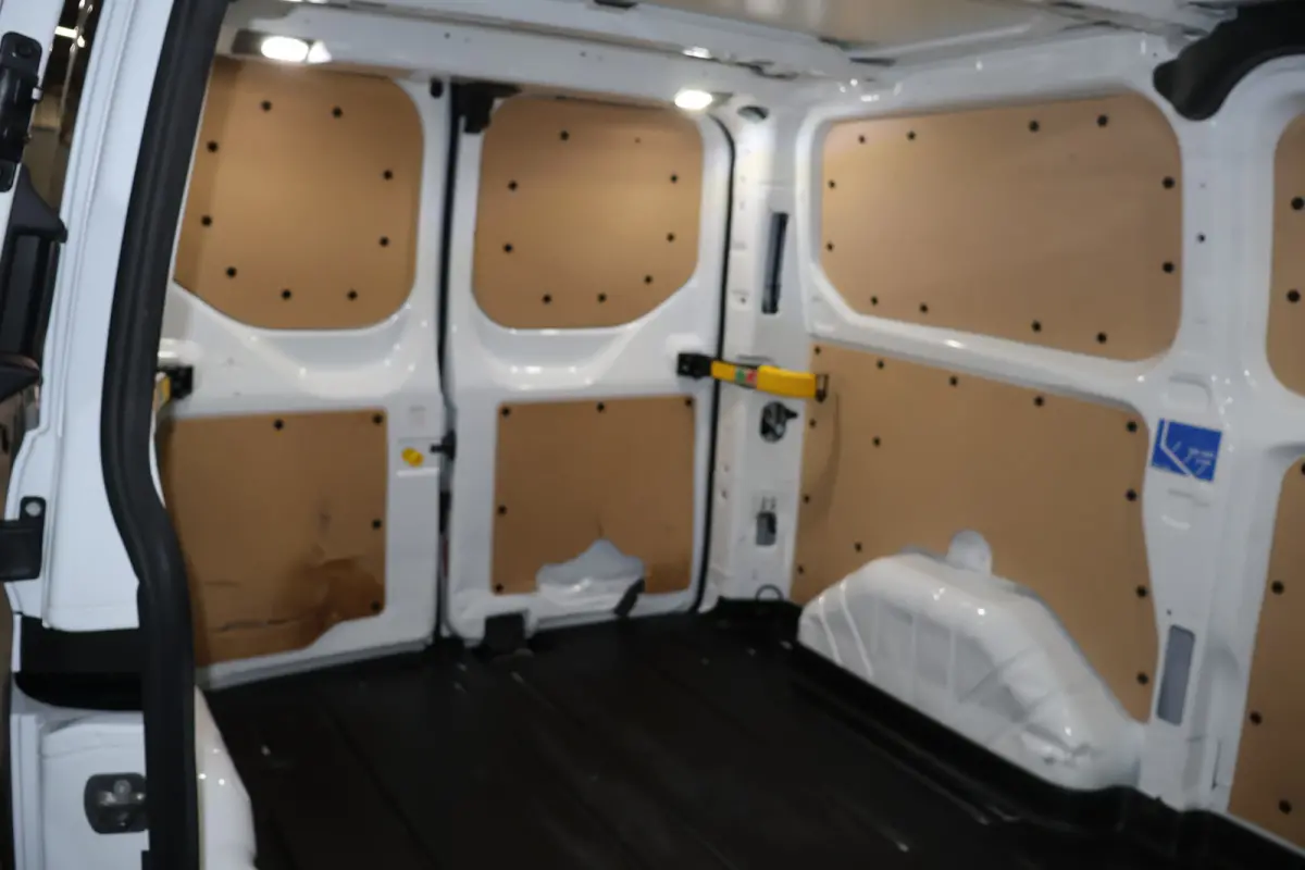 2.0 TDCI 130pk L1 H1 Limited Automaat