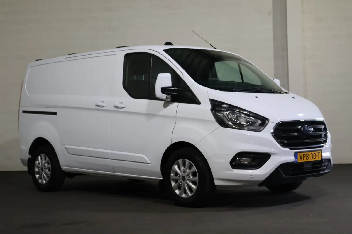 2.0 TDCI 130pk L1 H1 Limited Automaat