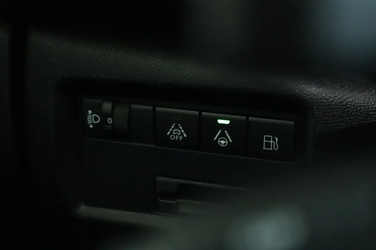 1.6 Plug-in Hybrid Shine | Adapt. Cruise | Stoelverwarming | Elektr. klep | Keyless | Navi | Camera | Carplay | Elekt. stoel |