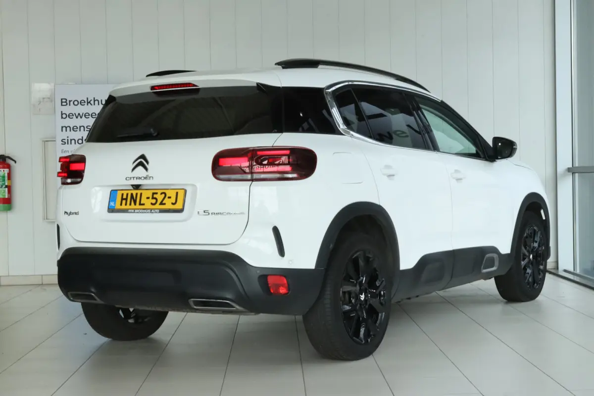 1.6 Plug-in Hybrid Shine | Adapt. Cruise | Stoelverwarming | Elektr. klep | Keyless | Navi | Camera | Carplay | Elekt. stoel |