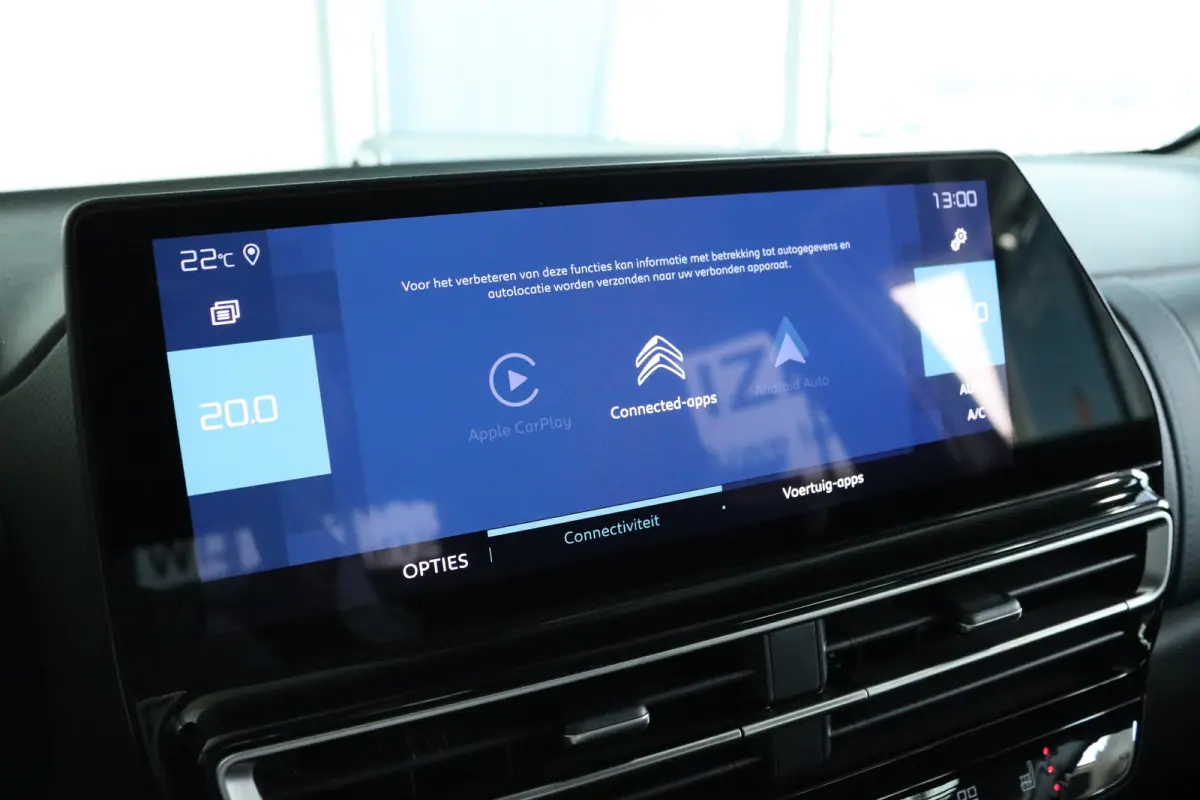 1.6 Plug-in Hybrid Shine | Adapt. Cruise | Stoelverwarming | Elektr. klep | Keyless | Navi | Camera | Carplay | Elekt. stoel |
