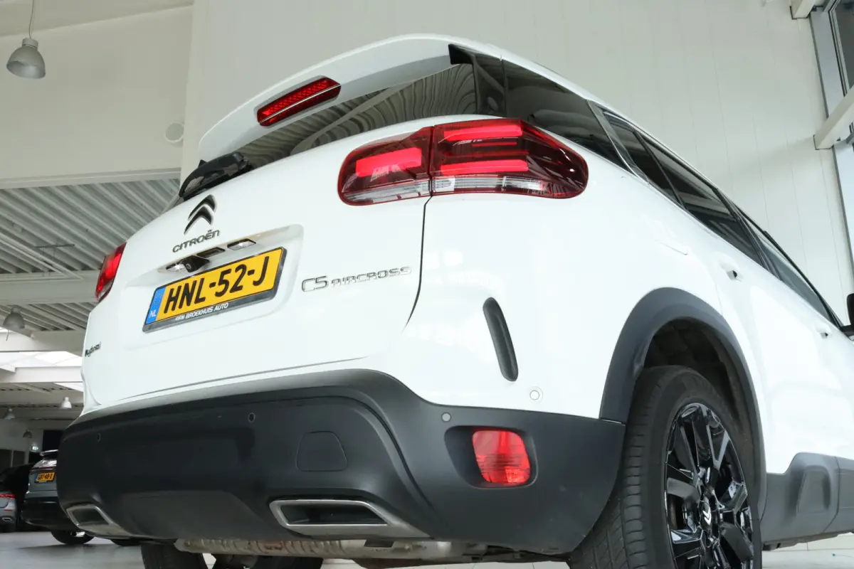 1.6 Plug-in Hybrid Shine | Adapt. Cruise | Stoelverwarming | Elektr. klep | Keyless | Navi | Camera | Carplay | Elekt. stoel |