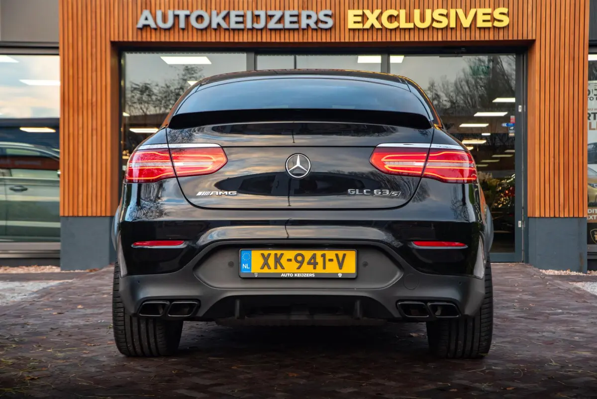 AMG 63 S 4MATIC+ Mercedes-Benz GLC-klasse Coupé 63 S AMG 4MATIC+ Panodak Burmester Memory Carbon